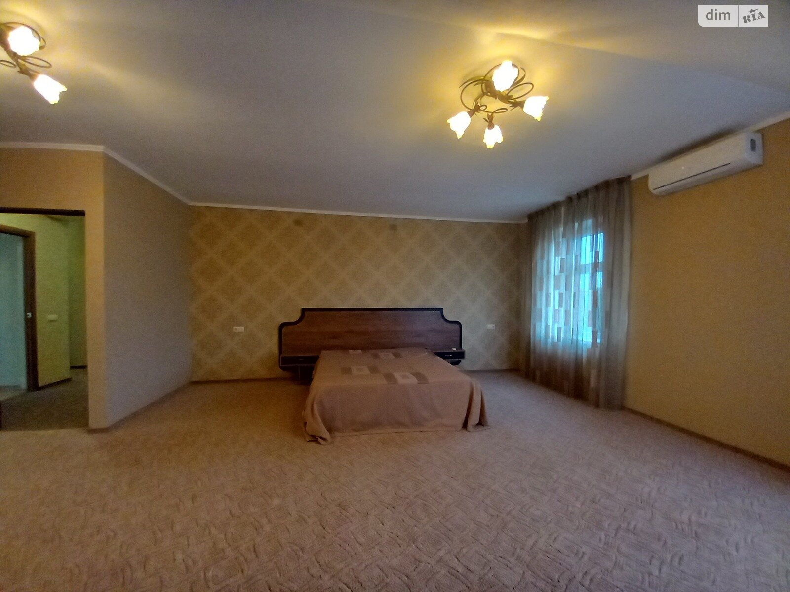 двухэтажный дом с верандой, 245 кв. м, кирпич. Продажа в Виннице район Пирогово фото 1