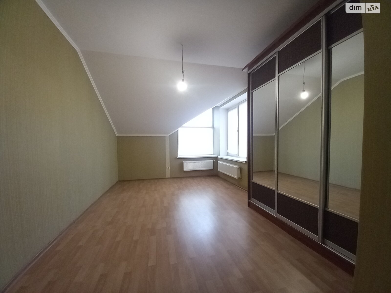 двухэтажный дом с верандой, 245 кв. м, кирпич. Продажа в Виннице район Пирогово фото 1