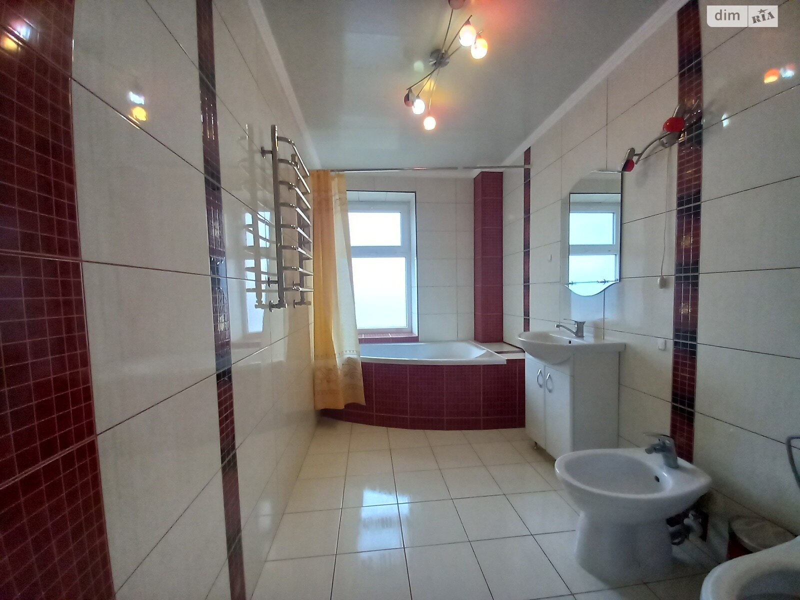 двухэтажный дом с верандой, 245 кв. м, кирпич. Продажа в Виннице район Пирогово фото 1