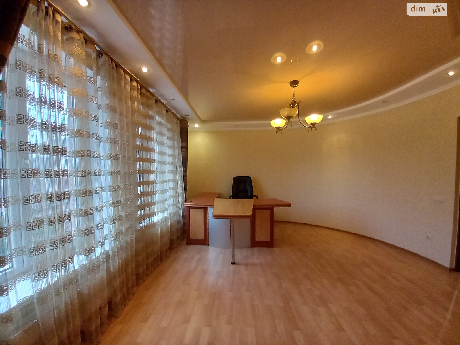 двухэтажный дом с верандой, 245 кв. м, кирпич. Продажа в Виннице район Пирогово фото 1