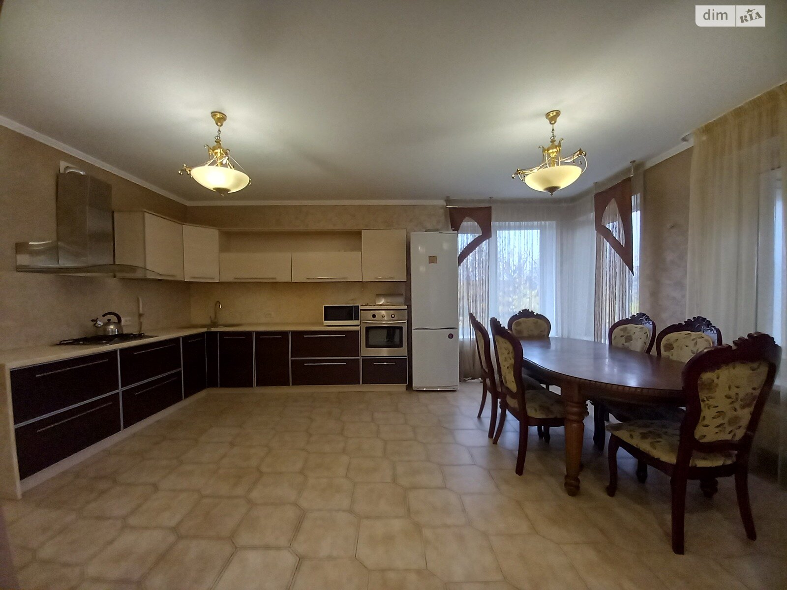 двухэтажный дом с верандой, 245 кв. м, кирпич. Продажа в Виннице район Пирогово фото 1