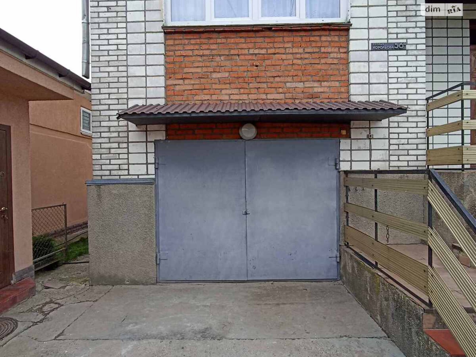 двухэтажный дом с ремонтом, 302.2 кв. м, кирпич. Продажа в Виннице район Пирогово фото 1 двухэтажный дом с ремонтом, 302.2 кв. м, кирпич. Продажа в Виннице район Пирогово фото 1