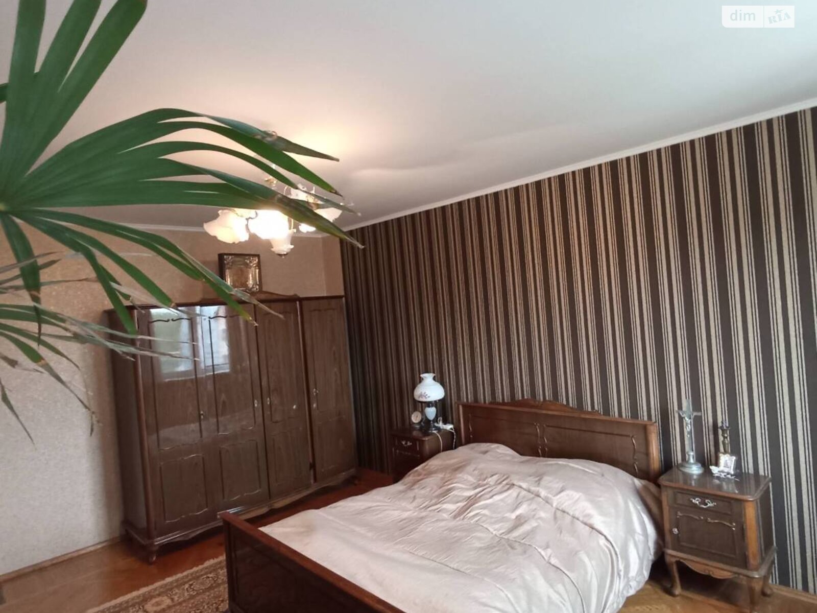 двухэтажный дом с ремонтом, 302.2 кв. м, кирпич. Продажа в Виннице район Пирогово фото 1 двухэтажный дом с ремонтом, 302.2 кв. м, кирпич. Продажа в Виннице район Пирогово фото 1