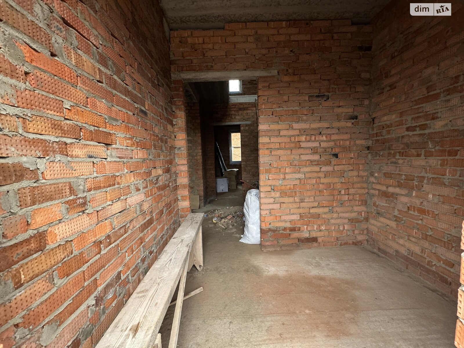 двухэтажный дом с отоплением, 97 кв. м, кирпич. Продажа в Виннице район Пирогово фото 1