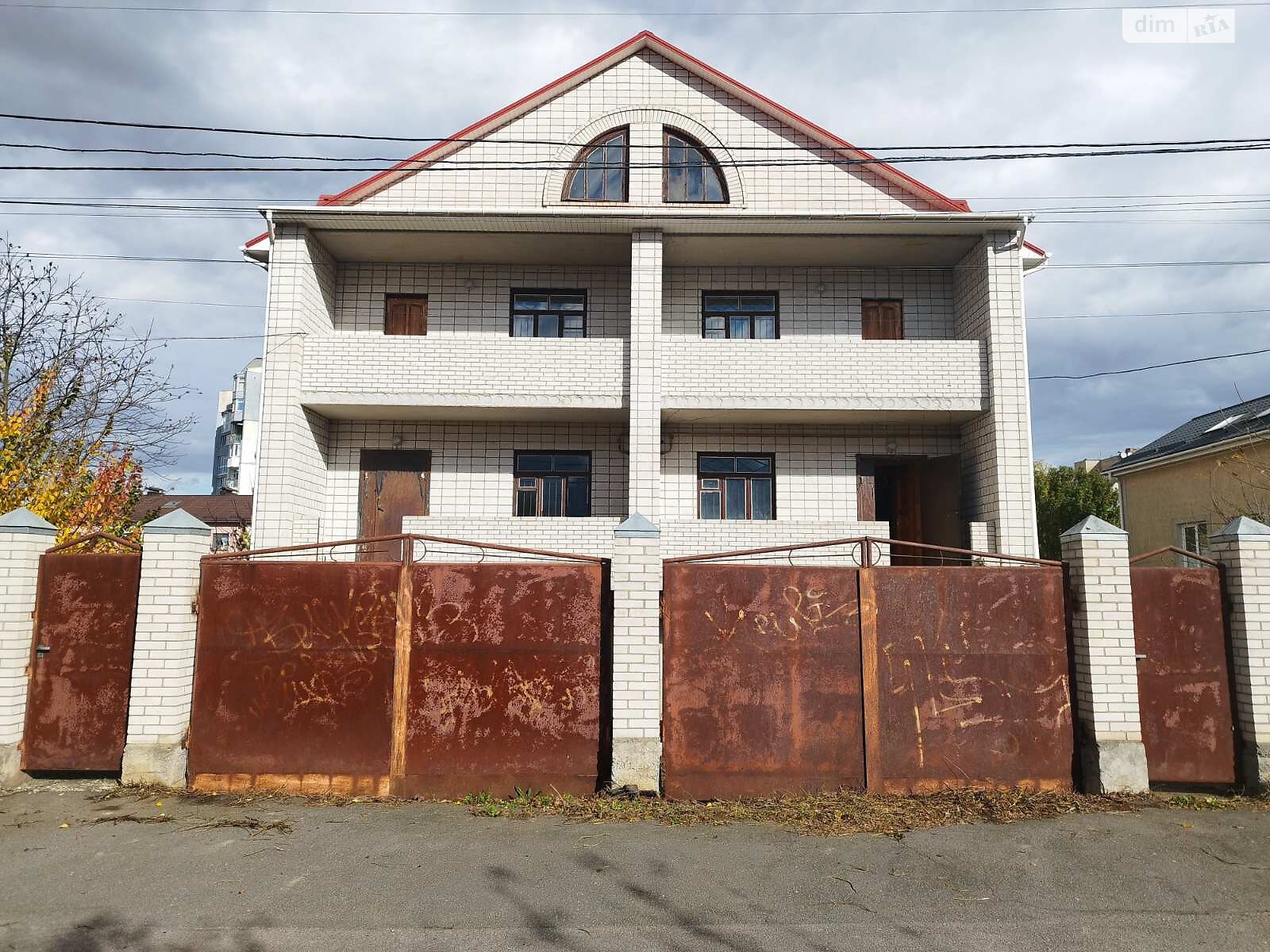 двухэтажный дом с верандой, 500 кв. м, кирпич. Продажа в Виннице район Пирогово фото 1 двухэтажный дом с верандой, 500 кв. м, кирпич. Продажа в Виннице район Пирогово фото 1