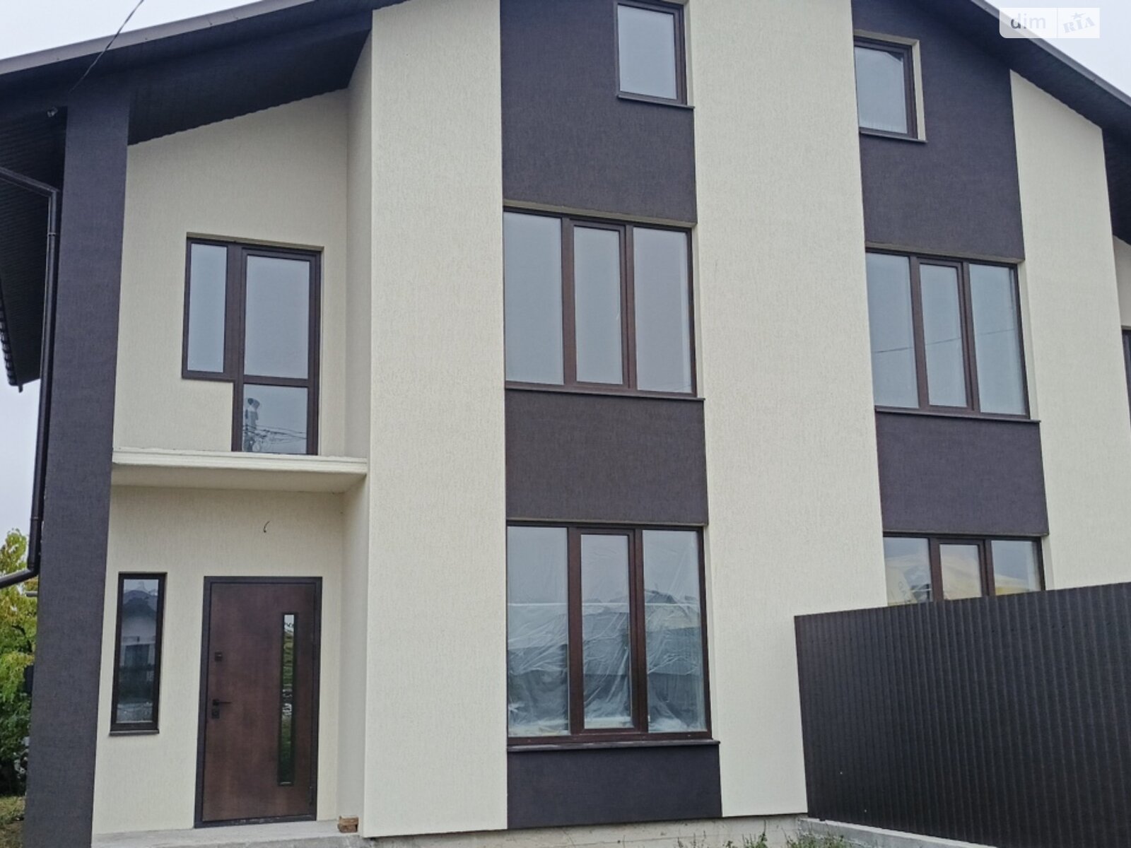 трехэтажный дом, 120 кв. м, кирпич. Продажа в Агрономичном фото 1 трехэтажный дом, 120 кв. м, кирпич. Продажа в Агрономичном фото 1