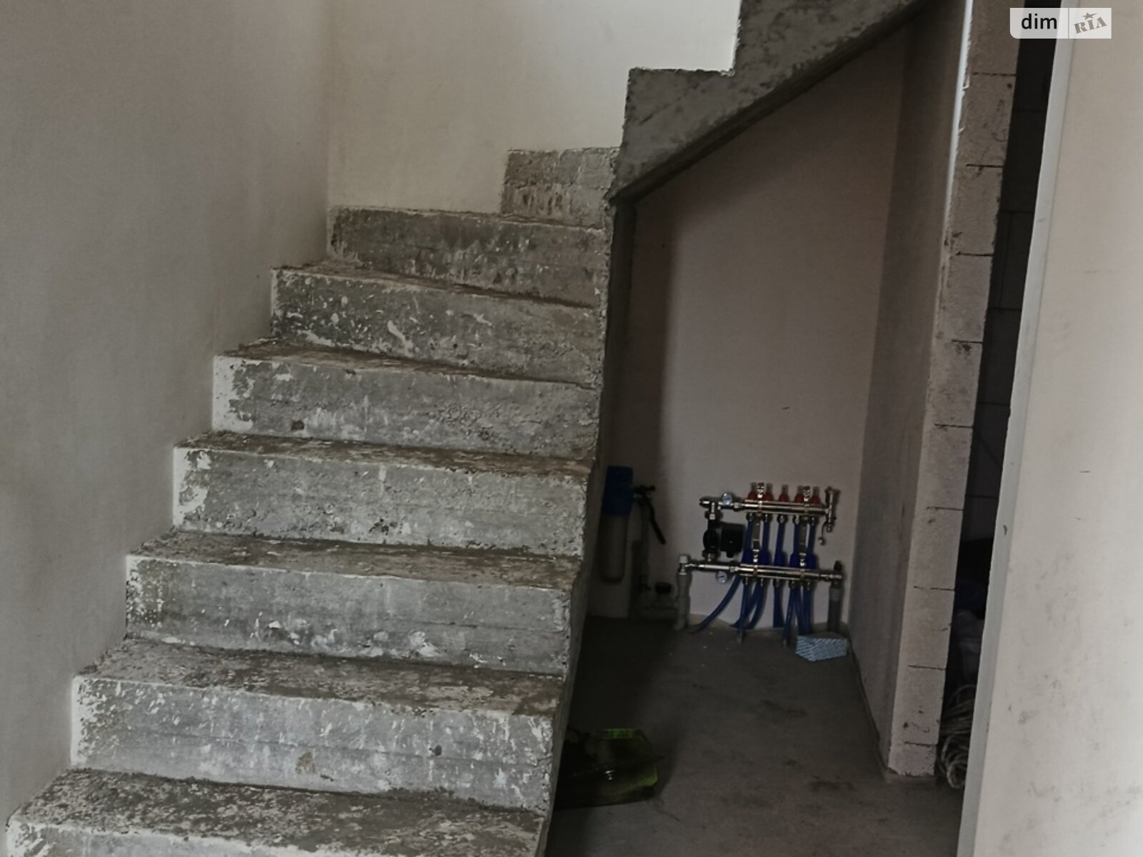 трехэтажный дом, 120 кв. м, кирпич. Продажа в Агрономичном фото 1 трехэтажный дом, 120 кв. м, кирпич. Продажа в Агрономичном фото 1