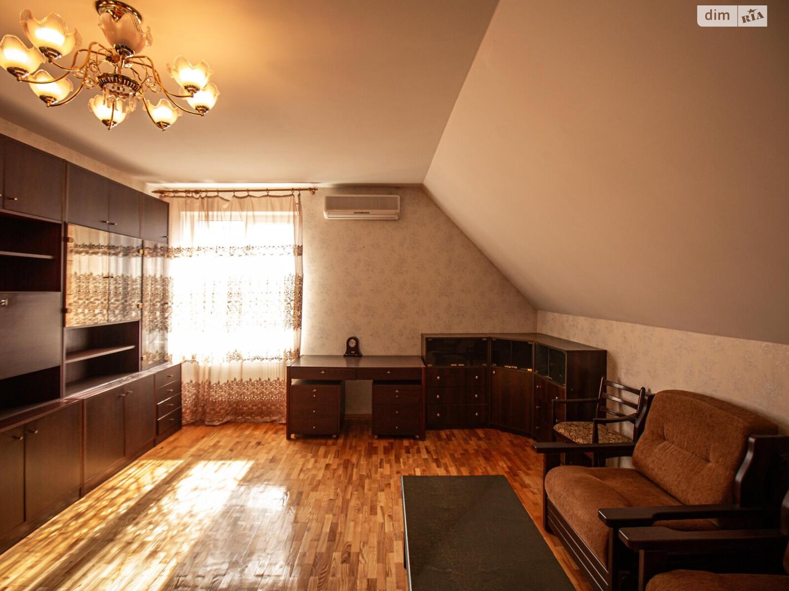 двоповерховий будинок, 280 кв. м, цегла. Продаж у Вінниці фото 1 двоповерховий будинок, 280 кв. м, цегла. Продаж у Вінниці фото 1