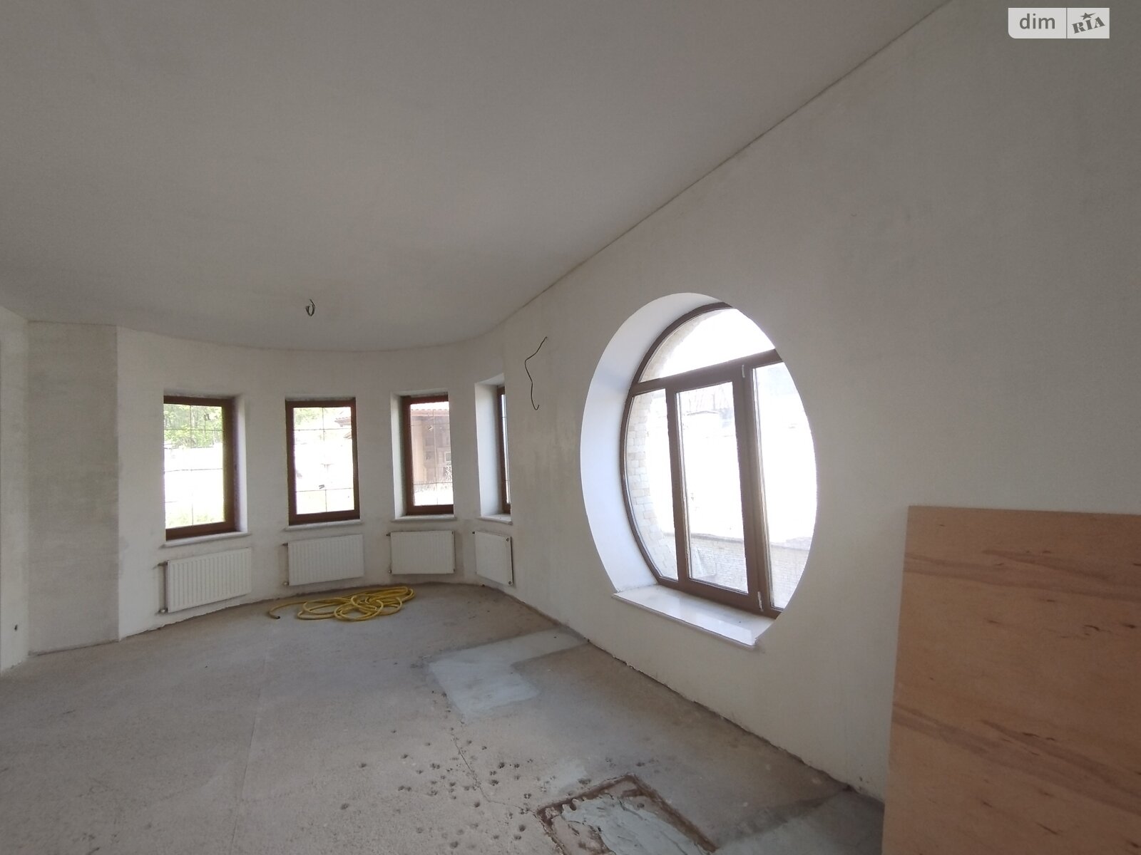 двоповерховий будинок, 360 кв. м, цегла. Продаж в Вінниці, район П’ятничани фото 1 двоповерховий будинок, 360 кв. м, цегла. Продаж в Вінниці, район П’ятничани фото 1