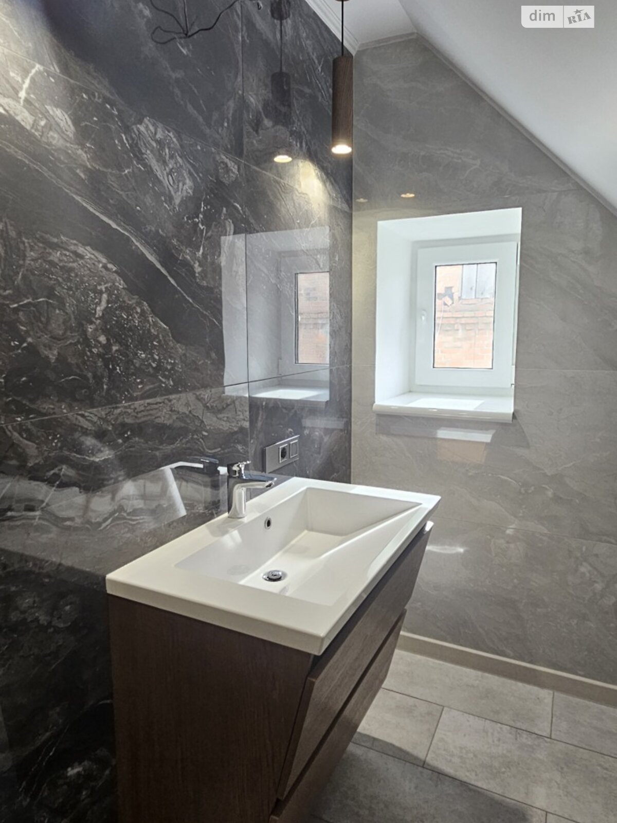 двоповерховий будинок, 110 кв. м, цегла. Продаж в Вінниці, район П’ятничани фото 1 двоповерховий будинок, 110 кв. м, цегла. Продаж в Вінниці, район П’ятничани фото 1