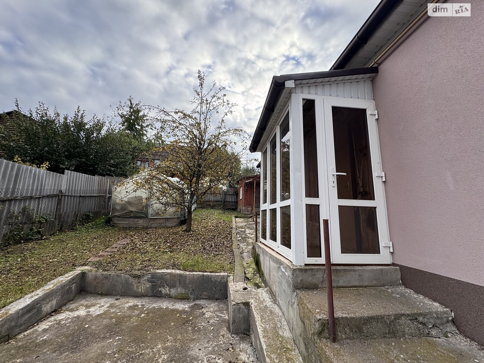 одноэтажный дом с верандой, 65 кв. м, кирпич. Продажа в Виннице район Пятничаны фото 1 одноэтажный дом с верандой, 65 кв. м, кирпич. Продажа в Виннице район Пятничаны фото 1