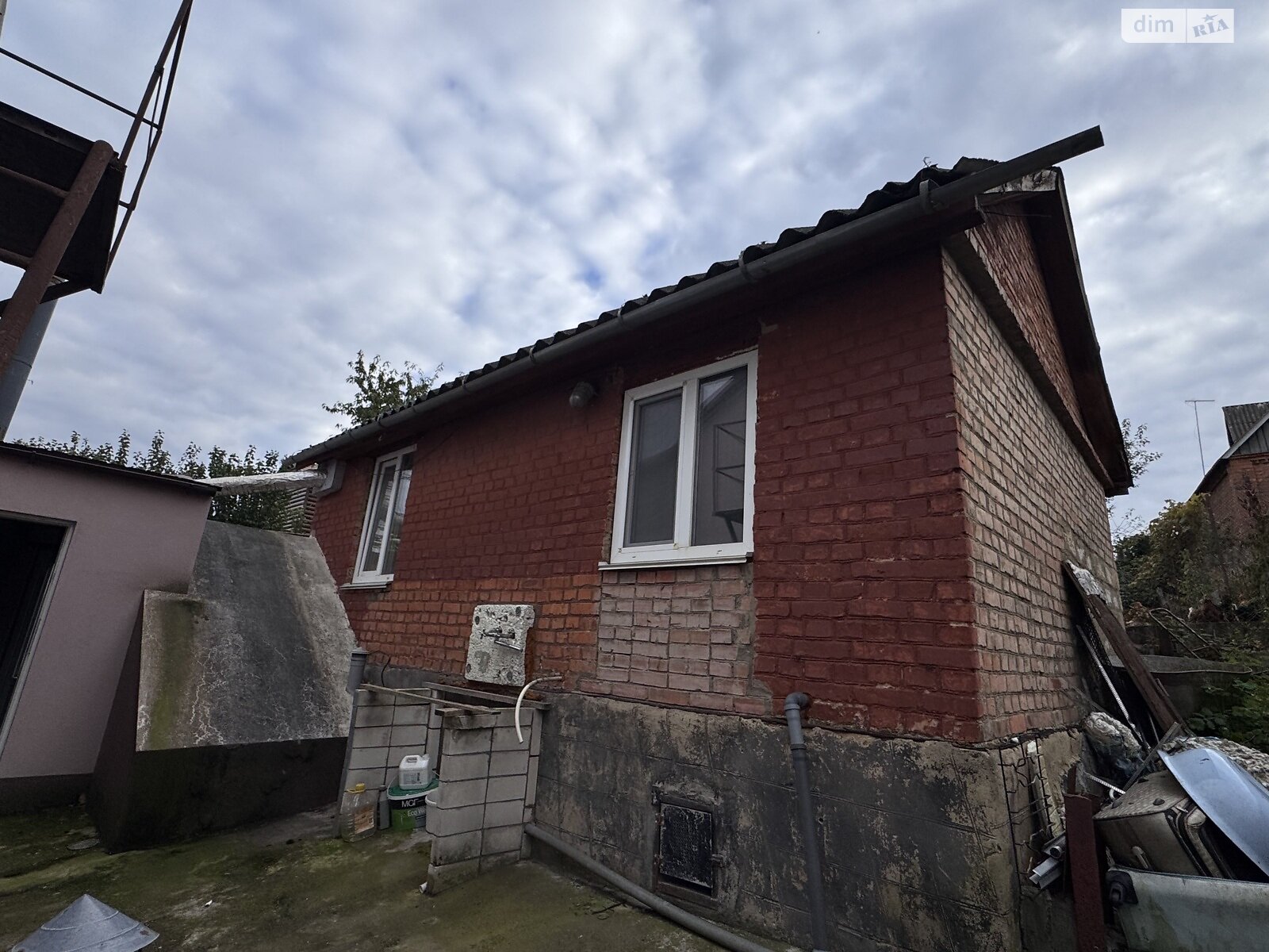 одноэтажный дом с верандой, 65 кв. м, кирпич. Продажа в Виннице район Пятничаны фото 1 одноэтажный дом с верандой, 65 кв. м, кирпич. Продажа в Виннице район Пятничаны фото 1