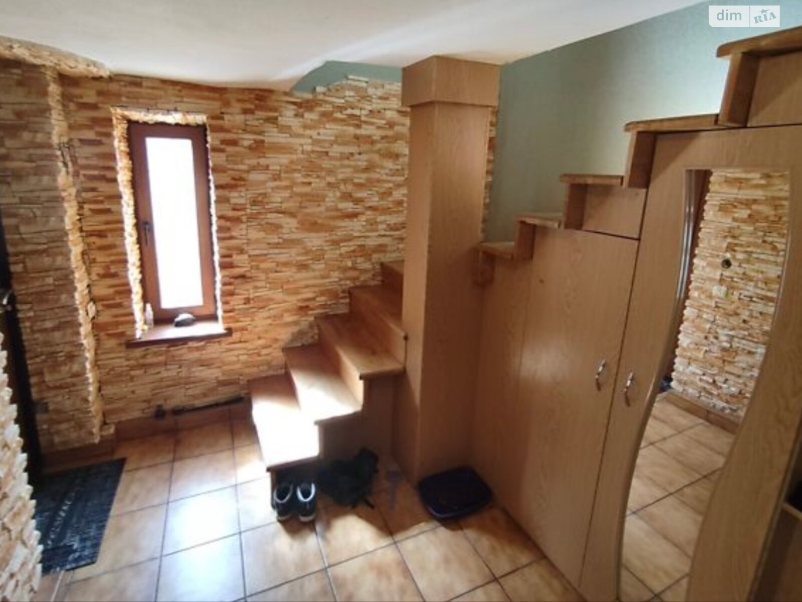 двухэтажный дом с гаражом, 264 кв. м, кирпич. Продажа в Виннице район Пятничаны фото 1 двухэтажный дом с гаражом, 264 кв. м, кирпич. Продажа в Виннице район Пятничаны фото 1