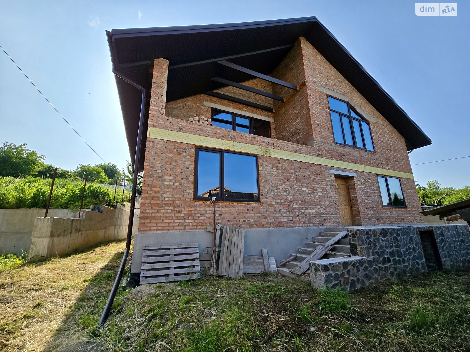 двухэтажный дом, 230 кв. м, кирпич. Продажа в Виннице район Пятничаны фото 1 двухэтажный дом, 230 кв. м, кирпич. Продажа в Виннице район Пятничаны фото 1
