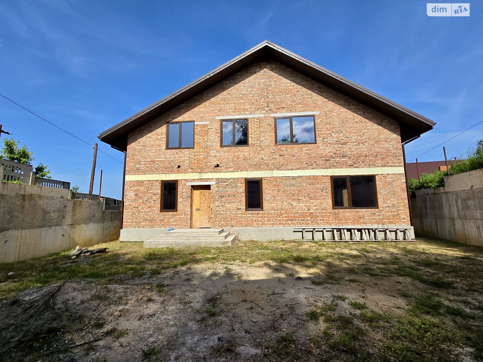 двухэтажный дом, 230 кв. м, кирпич. Продажа в Виннице район Пятничаны фото 1 двухэтажный дом, 230 кв. м, кирпич. Продажа в Виннице район Пятничаны фото 1