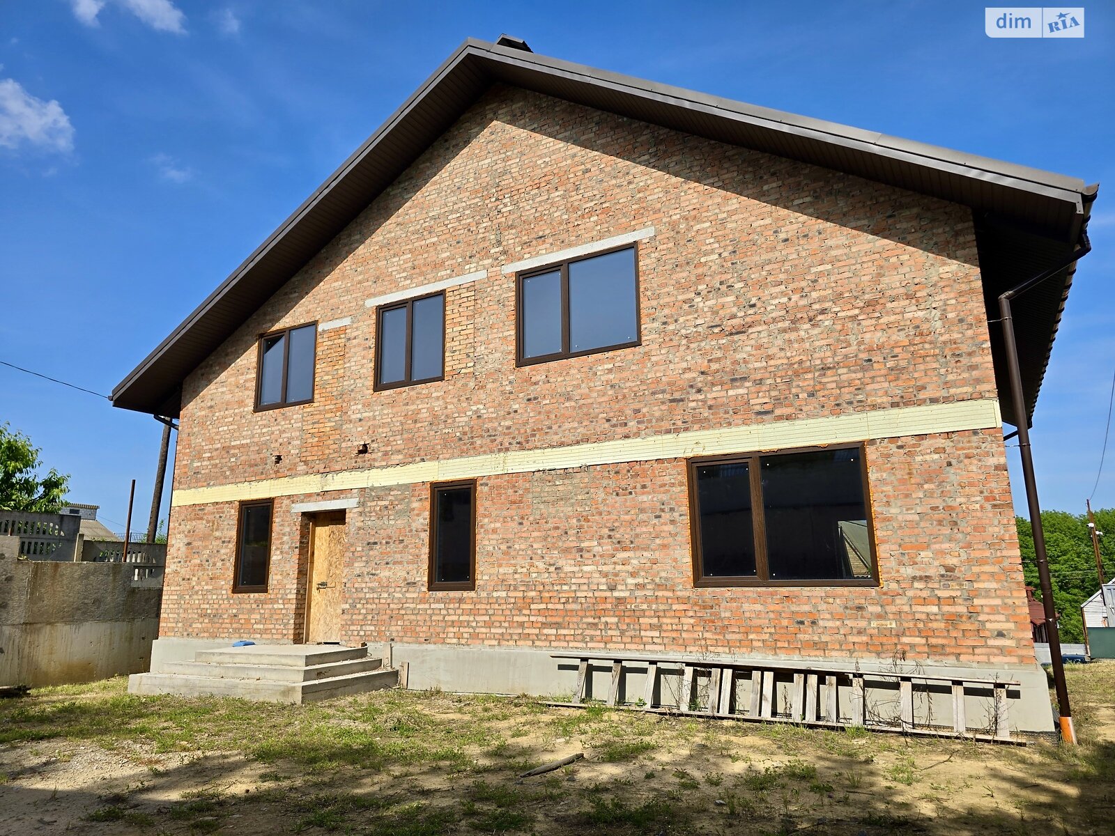 двухэтажный дом, 230 кв. м, кирпич. Продажа в Виннице район Пятничаны фото 1 двухэтажный дом, 230 кв. м, кирпич. Продажа в Виннице район Пятничаны фото 1