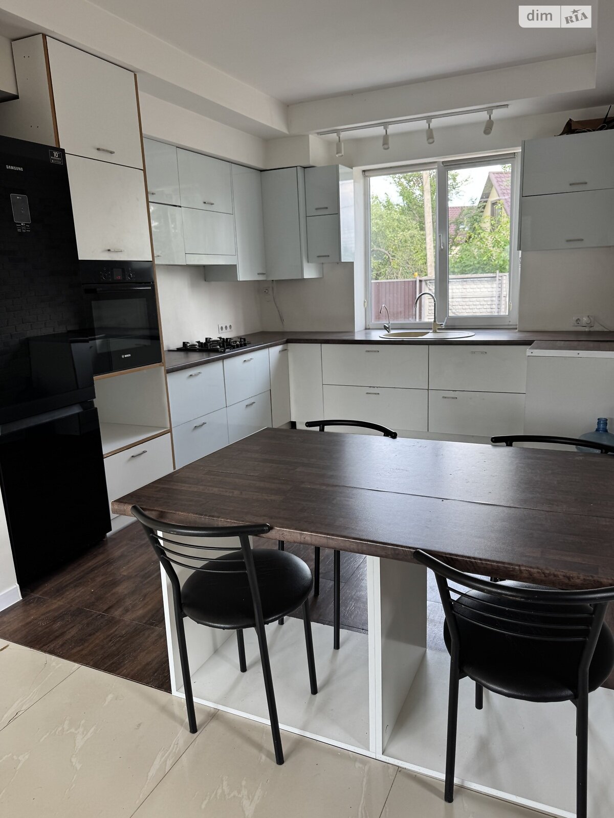 двухэтажный дом, 181.6 кв. м, кирпич. Продажа в Виннице район Пятничаны фото 1 двухэтажный дом, 181.6 кв. м, кирпич. Продажа в Виннице район Пятничаны фото 1