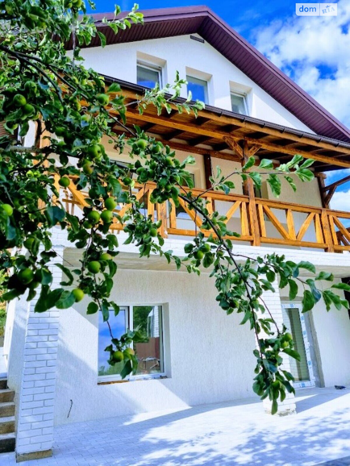 двухэтажный дом с верандой, 210 кв. м, кирпич. Продажа в Виннице район Пятничаны фото 1 двухэтажный дом с верандой, 210 кв. м, кирпич. Продажа в Виннице район Пятничаны фото 1
