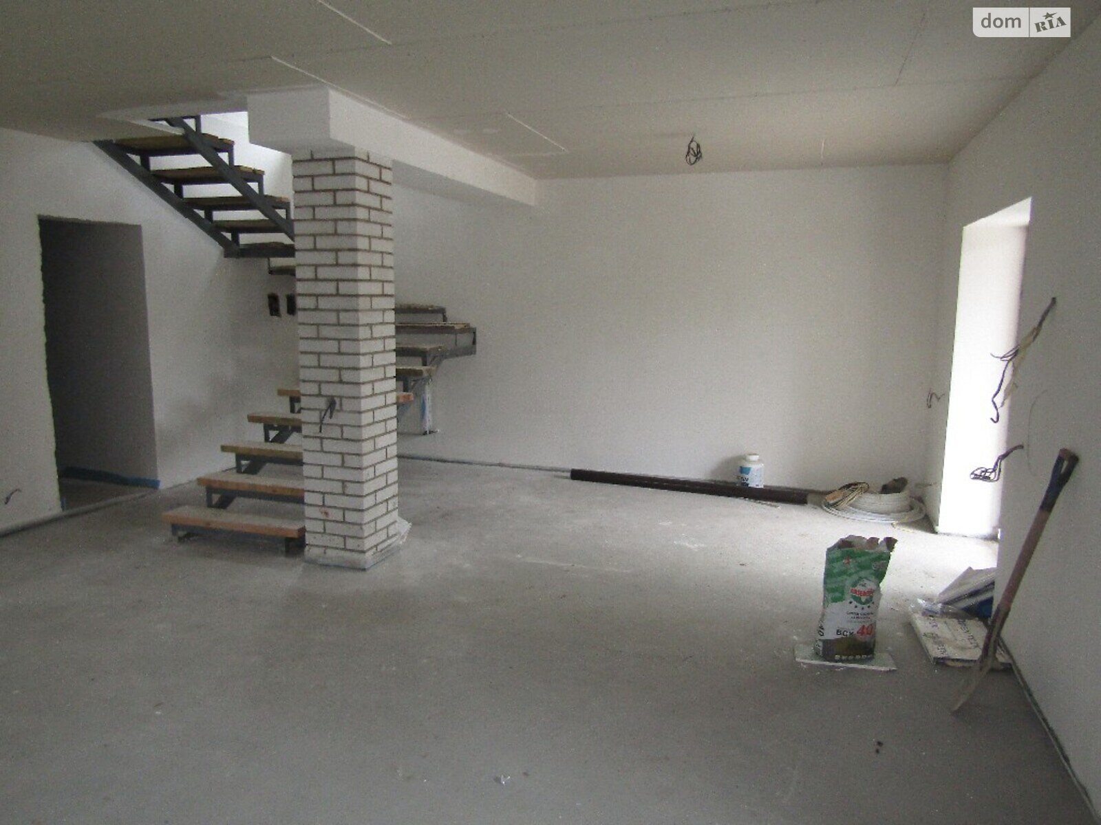 триповерховий будинок з опаленням, 210 кв. м, цегла. Продаж в Вінниці, район П’ятничани фото 1 триповерховий будинок з опаленням, 210 кв. м, цегла. Продаж в Вінниці, район П’ятничани фото 1