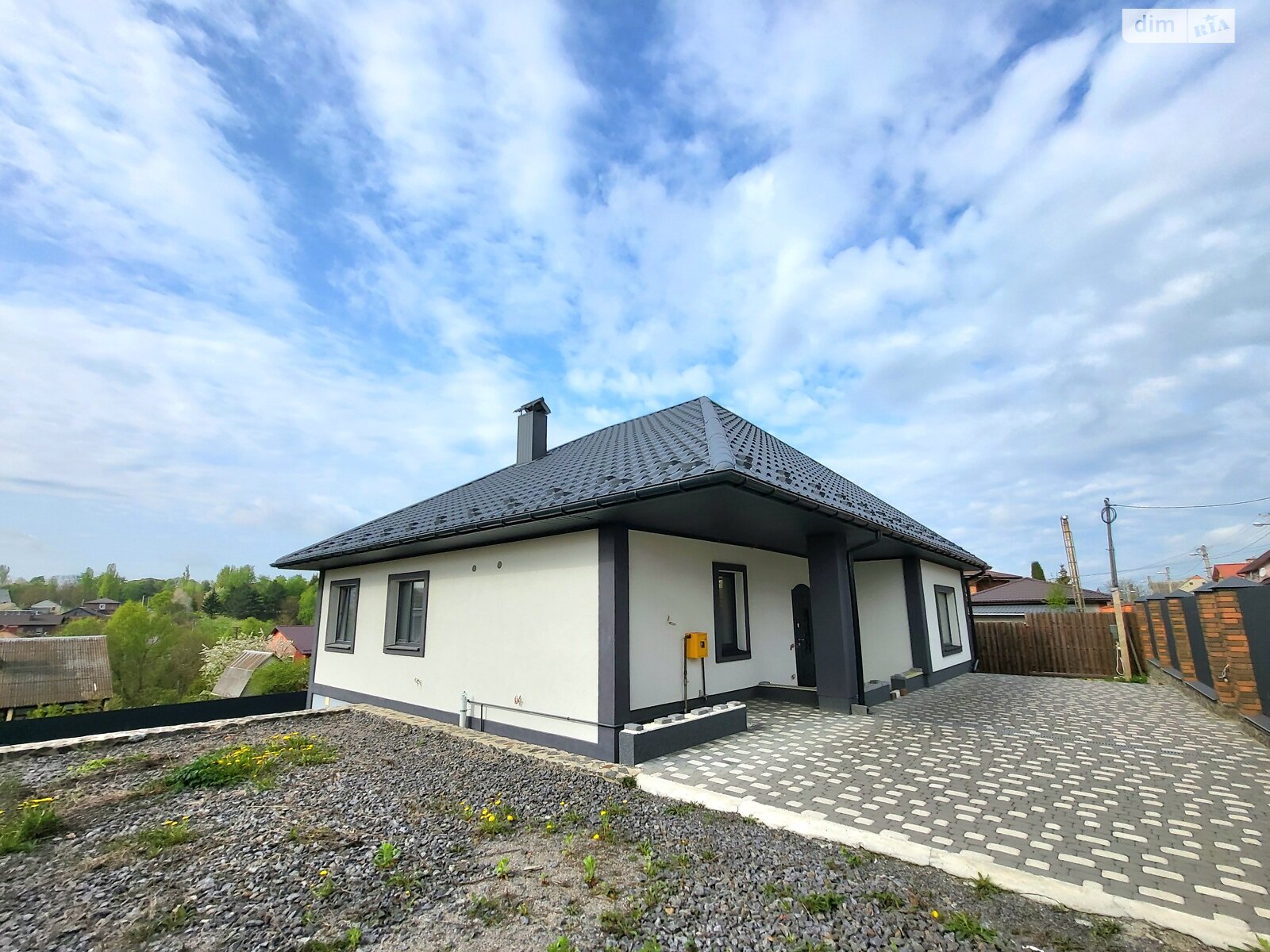 одноэтажный дом с отоплением, 207 кв. м, кирпич. Продажа в Виннице район Пятничаны фото 1 одноэтажный дом с отоплением, 207 кв. м, кирпич. Продажа в Виннице район Пятничаны фото 1