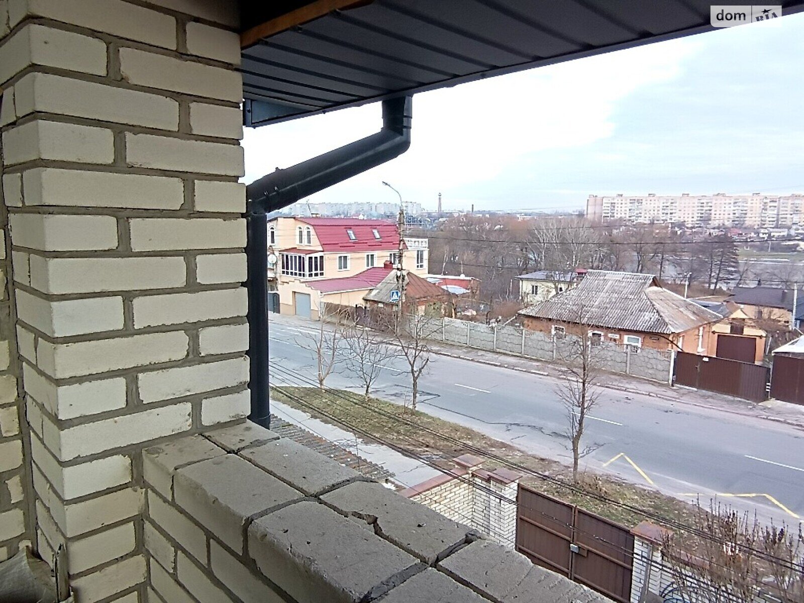 двухэтажный дом с балконом, 130 кв. м, кирпич. Продажа в Виннице район Пятничаны фото 1