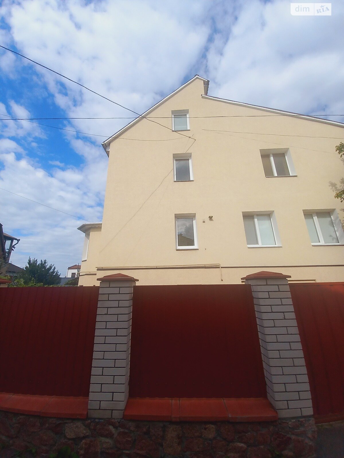 трехэтажный дом с верандой, 256.5 кв. м, кирпич. Продажа в Виннице фото 1 трехэтажный дом с верандой, 256.5 кв. м, кирпич. Продажа в Виннице фото 1