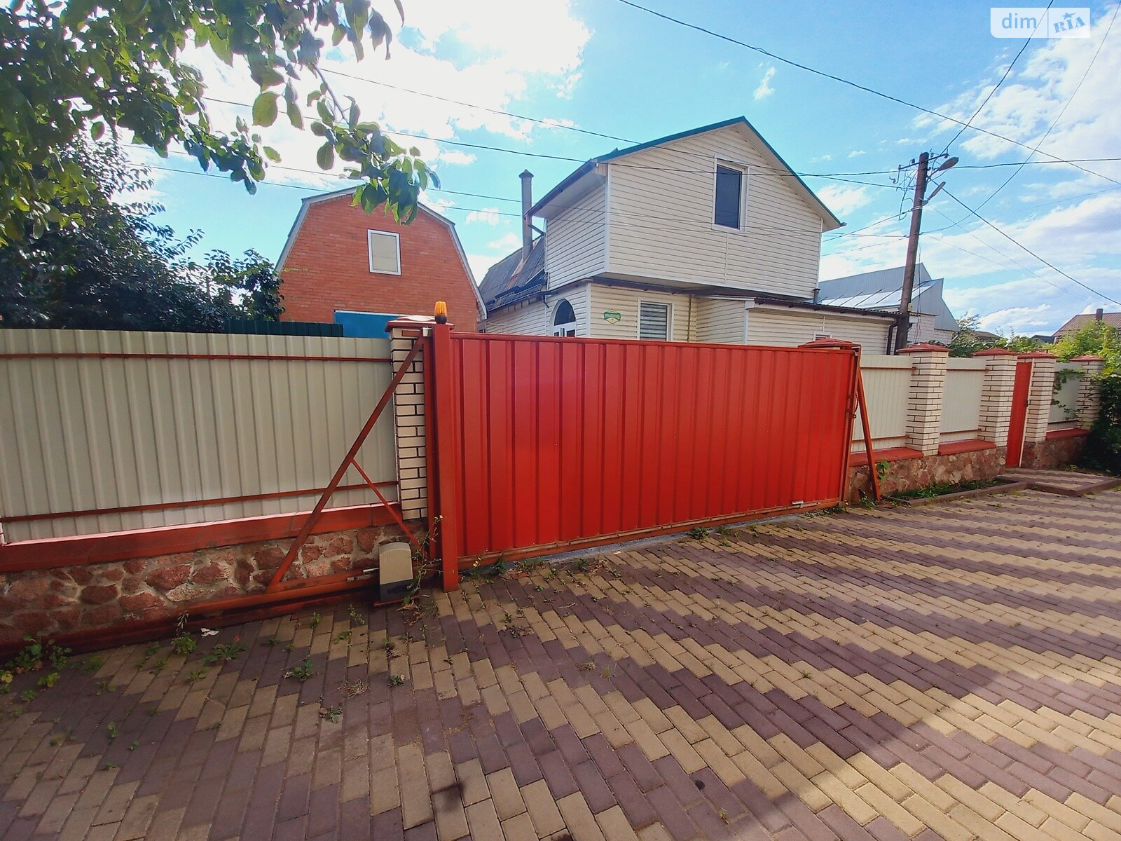 трехэтажный дом с верандой, 256.5 кв. м, кирпич. Продажа в Виннице фото 1 трехэтажный дом с верандой, 256.5 кв. м, кирпич. Продажа в Виннице фото 1