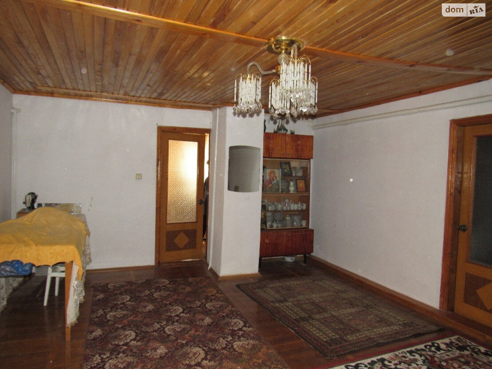 двухэтажный дом, 300 кв. м, кирпич. Продажа в Ровце фото 1