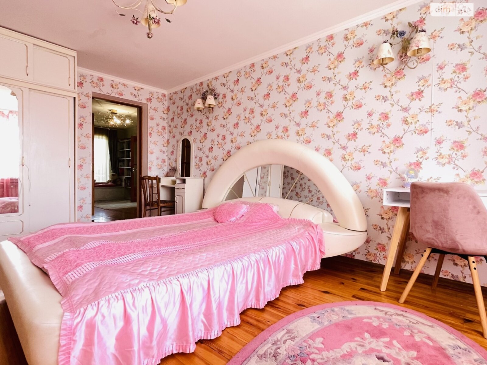 двухэтажный дом с гаражом, 202.5 кв. м, кирпич. Продажа в Виннице район Сабаров фото 1