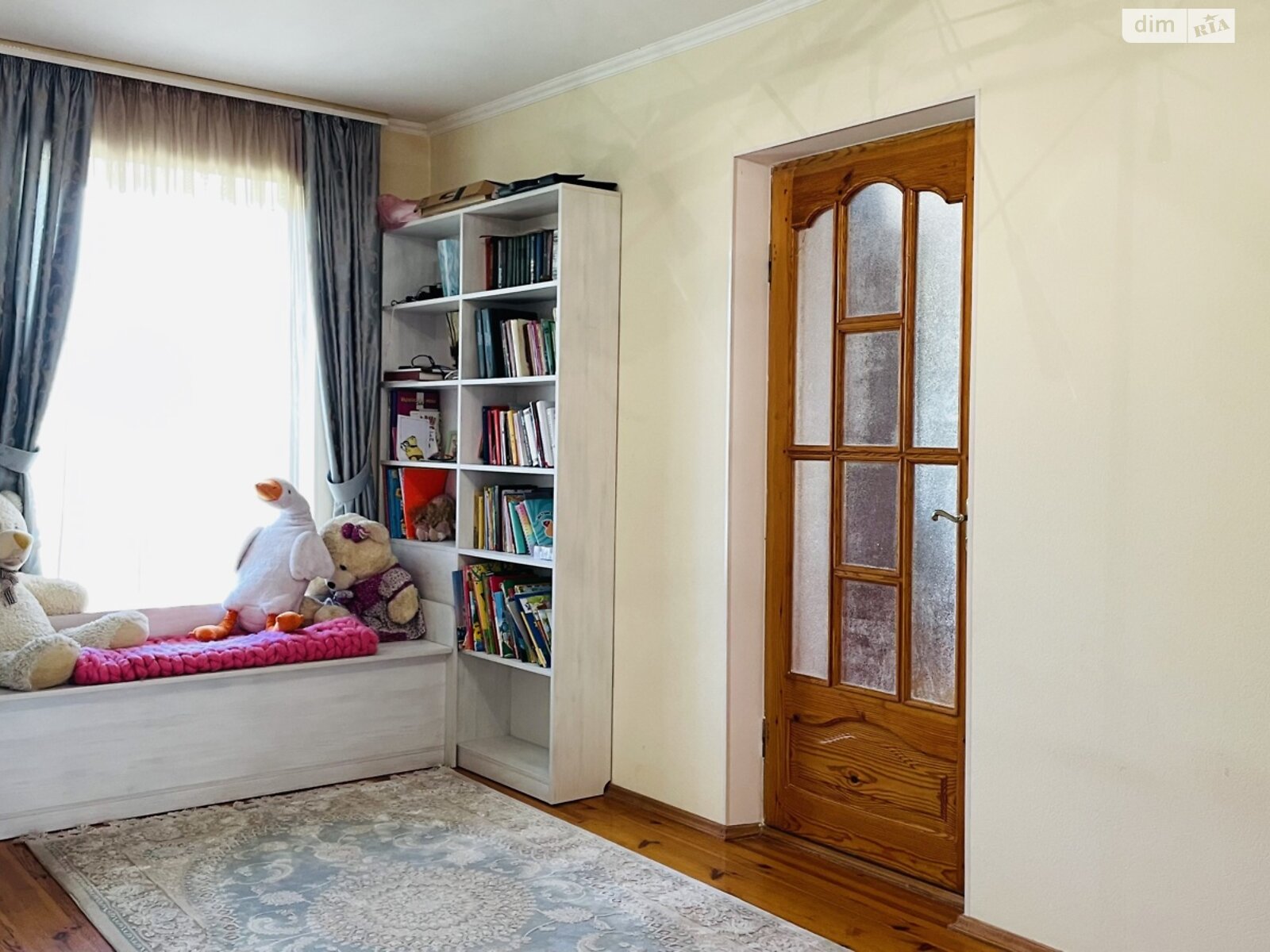 двухэтажный дом с гаражом, 202.5 кв. м, кирпич. Продажа в Виннице район Сабаров фото 1