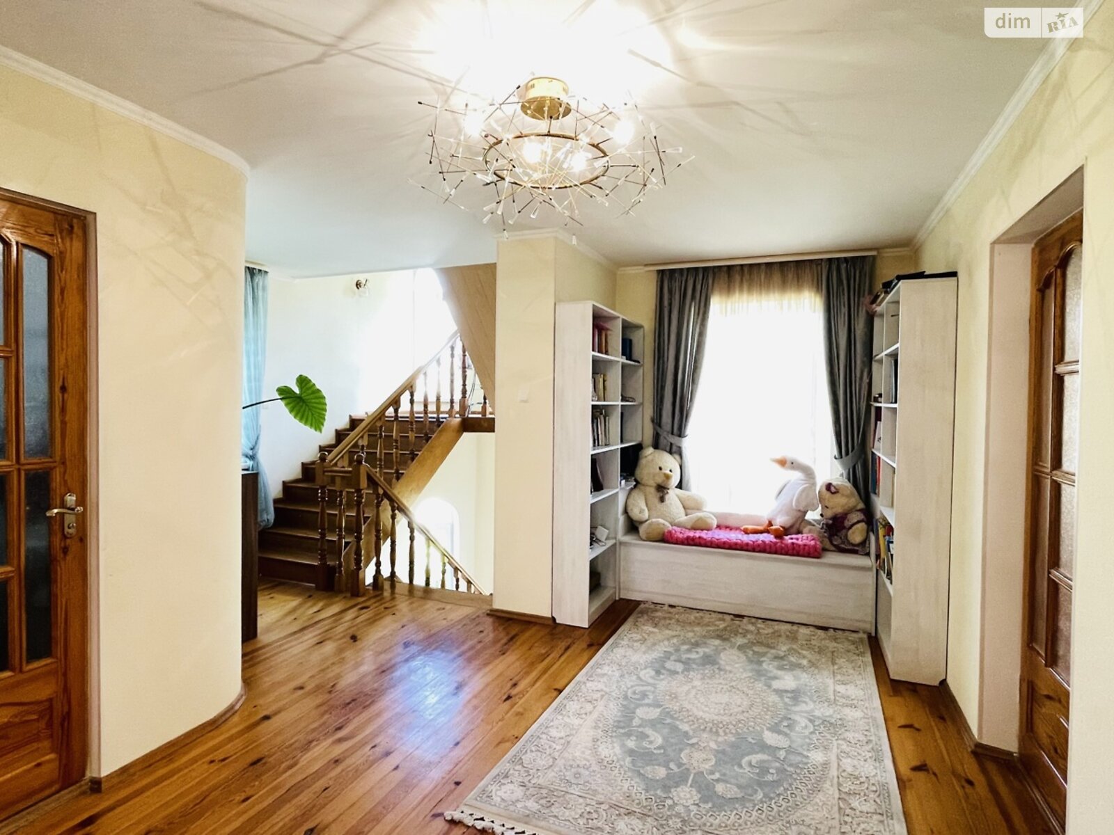 двухэтажный дом с гаражом, 202.5 кв. м, кирпич. Продажа в Виннице район Сабаров фото 1