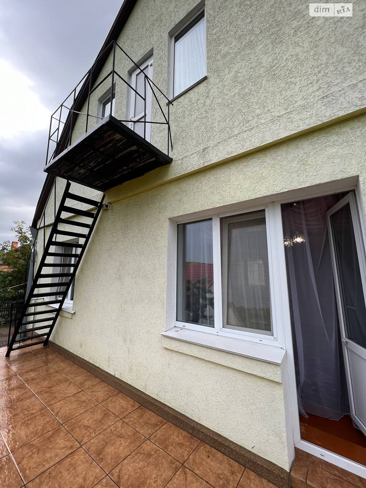 одноэтажный дом с балконом, 100 кв. м, кирпич. Продажа в Виннице район Сабаров фото 1