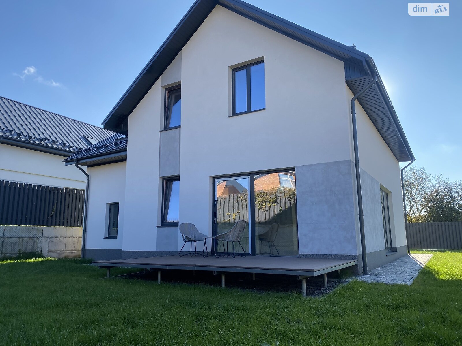 двухэтажный дом, 160 кв. м, кирпич. Продажа в Виннице район Славянка фото 1 двухэтажный дом, 160 кв. м, кирпич. Продажа в Виннице район Славянка фото 1