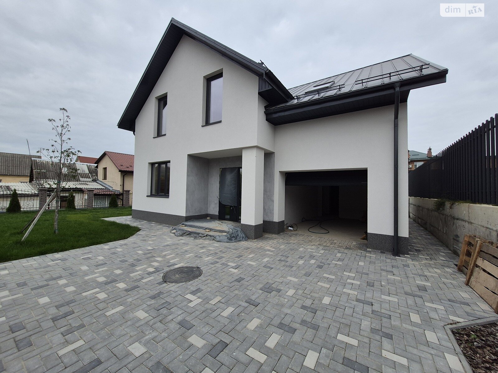 двоповерховий будинок з гаражем, 160 кв. м, цегла. Продаж в Вінниці, район Слов’янка фото 1 двоповерховий будинок з гаражем, 160 кв. м, цегла. Продаж в Вінниці, район Слов’янка фото 1