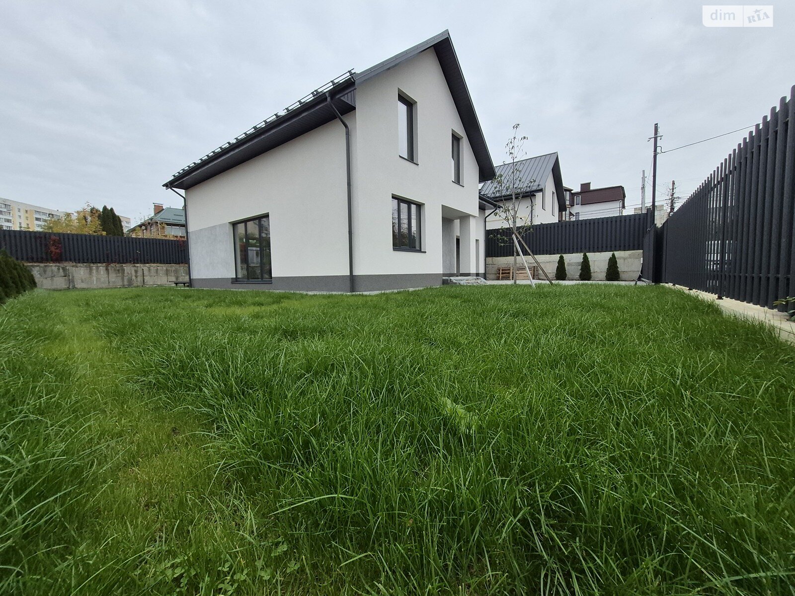 двоповерховий будинок з гаражем, 160 кв. м, цегла. Продаж в Вінниці, район Слов’янка фото 1 двоповерховий будинок з гаражем, 160 кв. м, цегла. Продаж в Вінниці, район Слов’янка фото 1