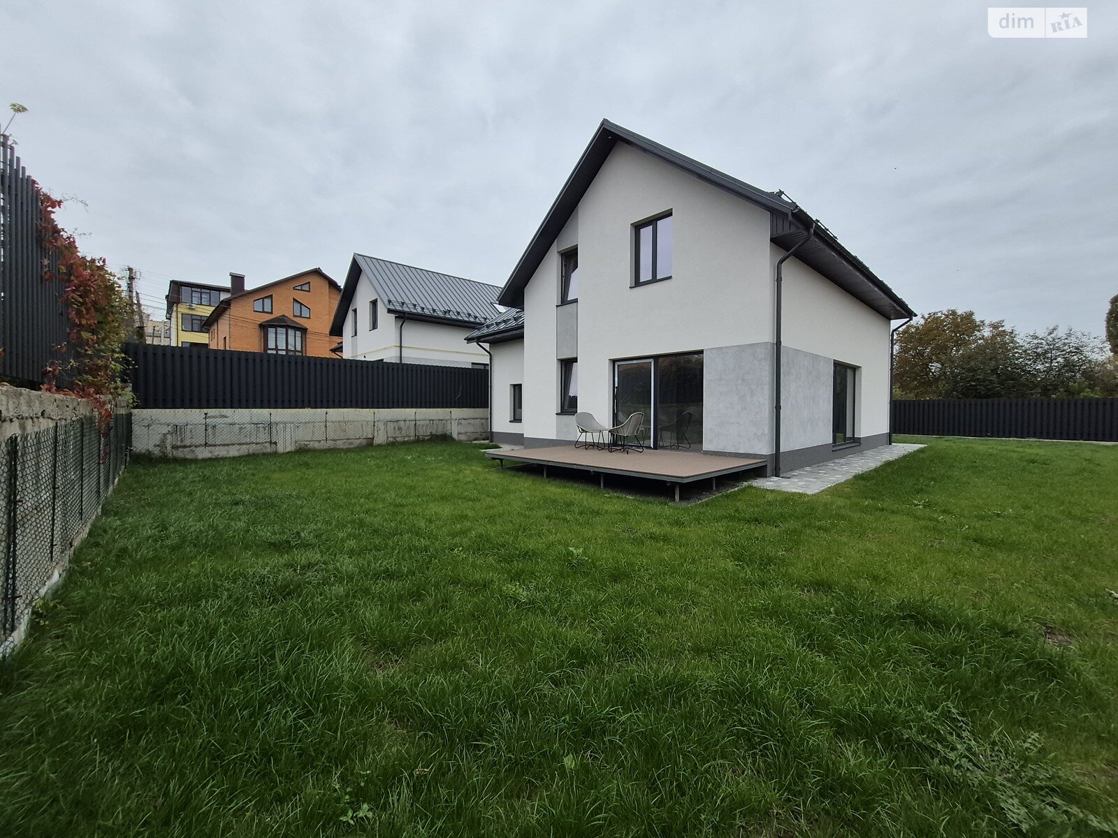 двоповерховий будинок з гаражем, 160 кв. м, цегла. Продаж в Вінниці, район Слов’янка фото 1 двоповерховий будинок з гаражем, 160 кв. м, цегла. Продаж в Вінниці, район Слов’янка фото 1