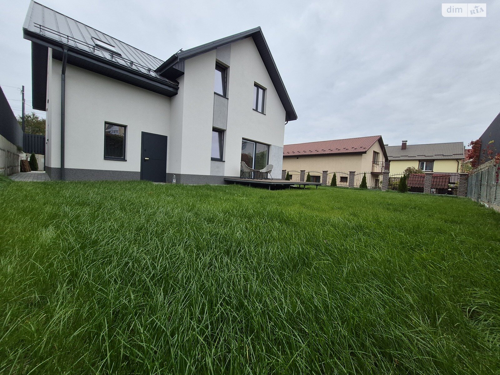 двоповерховий будинок з гаражем, 160 кв. м, цегла. Продаж в Вінниці, район Слов’янка фото 1 двоповерховий будинок з гаражем, 160 кв. м, цегла. Продаж в Вінниці, район Слов’янка фото 1