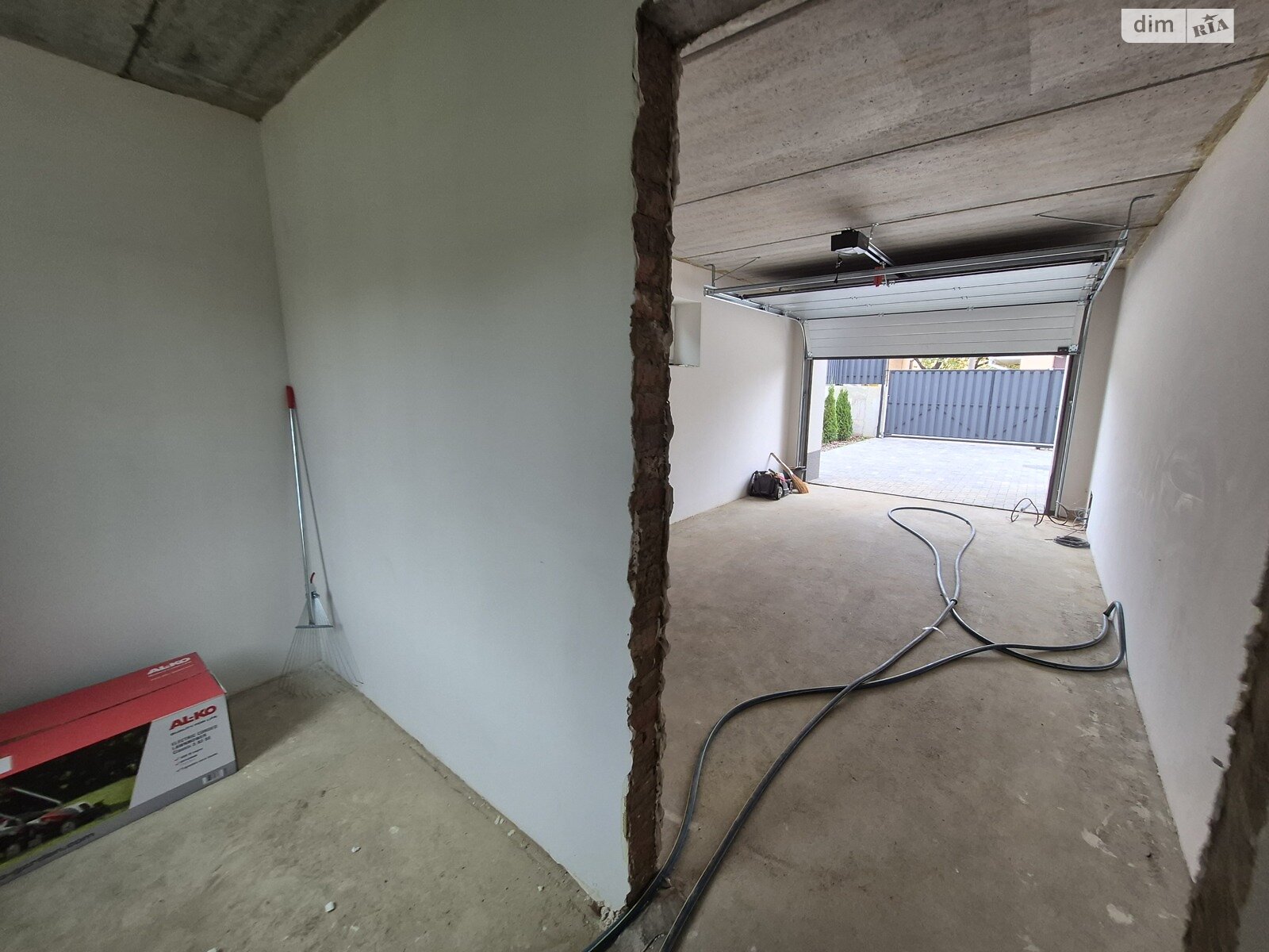 двоповерховий будинок з гаражем, 160 кв. м, цегла. Продаж в Вінниці, район Слов’янка фото 1 двоповерховий будинок з гаражем, 160 кв. м, цегла. Продаж в Вінниці, район Слов’янка фото 1