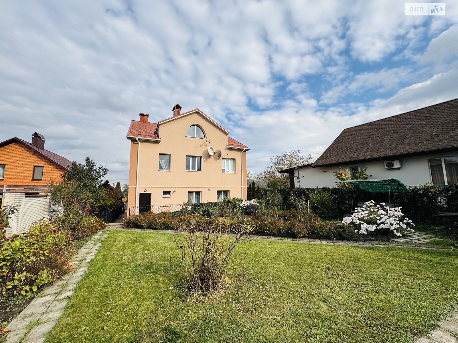 двухэтажный дом с верандой, 180 кв. м, ракушечник (ракушняк). Продажа в Виннице район Бучмы фото 1