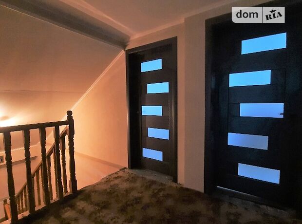 двухэтажный дом с камином, 225 кв. м, кирпич. Продажа в Виннице район Старый город фото 1 двухэтажный дом с камином, 225 кв. м, кирпич. Продажа в Виннице район Старый город фото 1