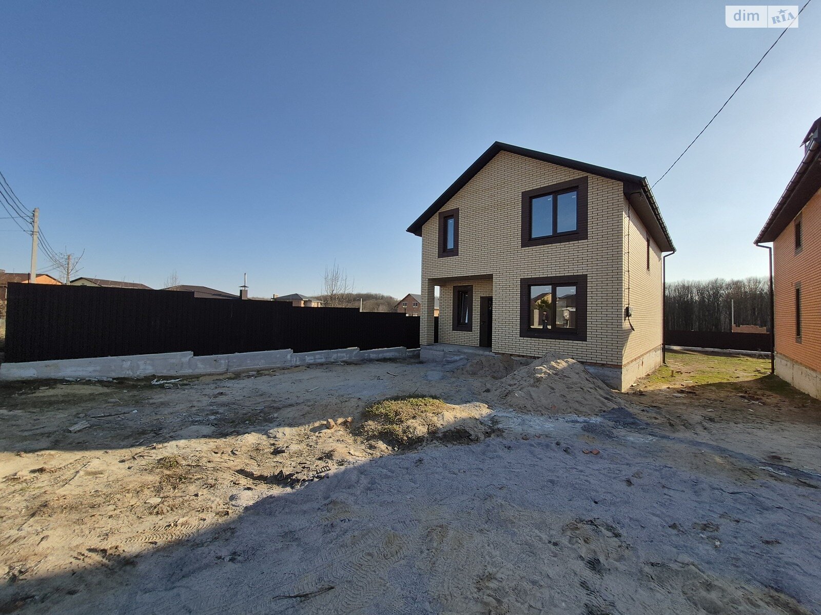 двухэтажный дом с отоплением, 125 кв. м, кирпич. Продажа в Виннице район Старый город фото 1 двухэтажный дом с отоплением, 125 кв. м, кирпич. Продажа в Виннице район Старый город фото 1