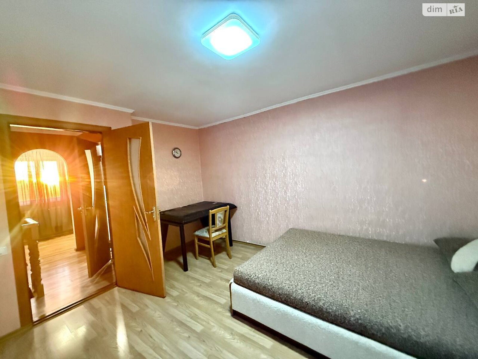 двоповерховий будинок з балконом, 65 кв. м, цегла. Продаж в Вінниці, район Старе місто фото 1 двоповерховий будинок з балконом, 65 кв. м, цегла. Продаж в Вінниці, район Старе місто фото 1