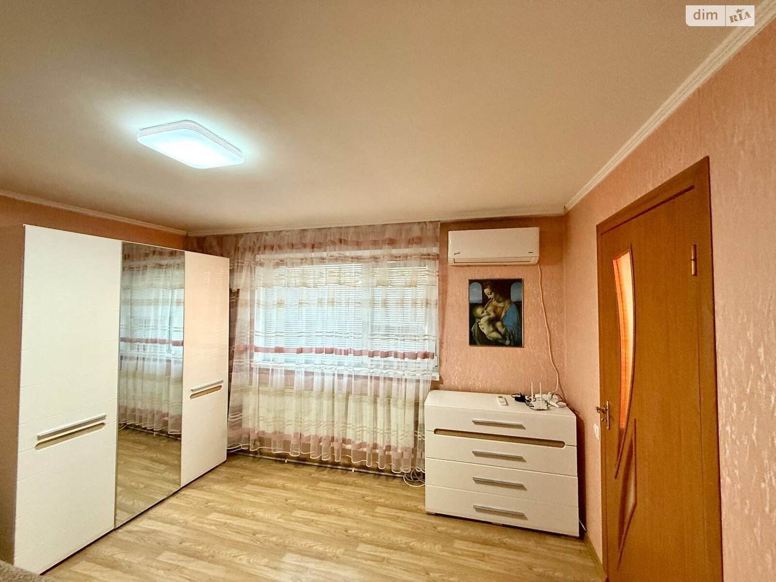 двоповерховий будинок з балконом, 65 кв. м, цегла. Продаж в Вінниці, район Старе місто фото 1 двоповерховий будинок з балконом, 65 кв. м, цегла. Продаж в Вінниці, район Старе місто фото 1
