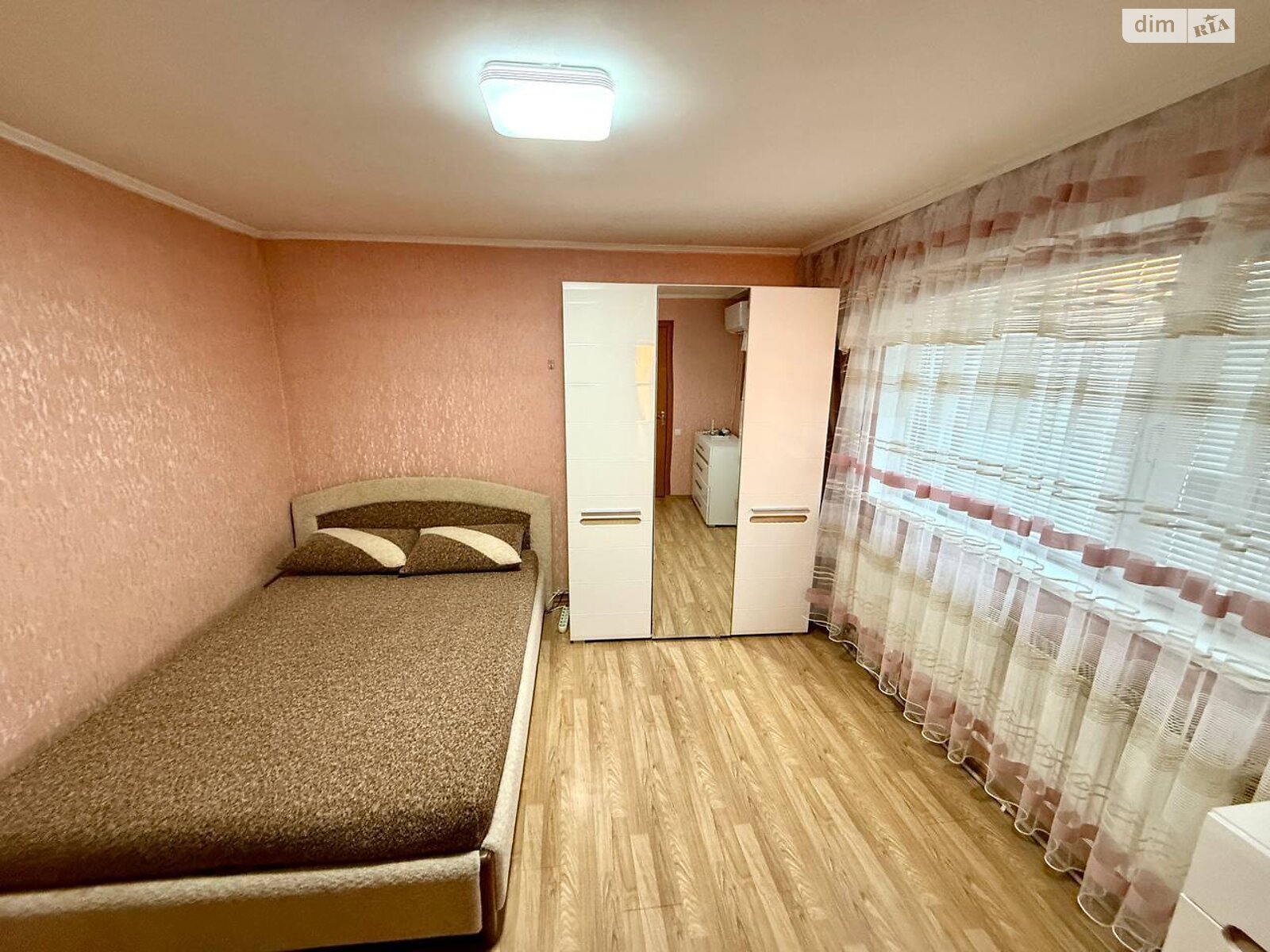двоповерховий будинок з балконом, 65 кв. м, цегла. Продаж в Вінниці, район Старе місто фото 1 двоповерховий будинок з балконом, 65 кв. м, цегла. Продаж в Вінниці, район Старе місто фото 1