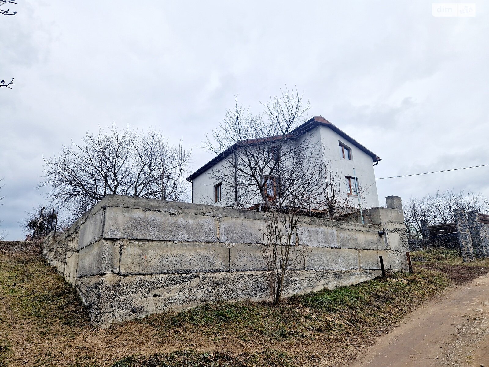 трехэтажный дом с верандой, 194 кв. м, газобетон. Продажа в Винницких Хуторах фото 1 трехэтажный дом с верандой, 194 кв. м, газобетон. Продажа в Винницких Хуторах фото 1