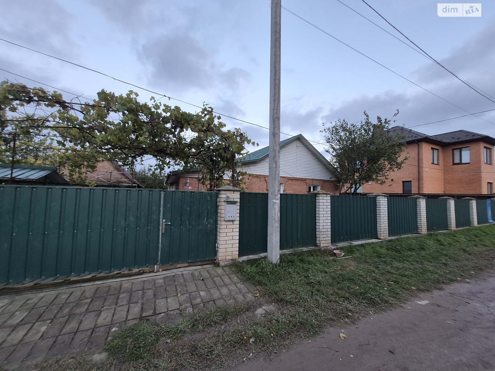 одноповерховий будинок з верандою, 80 кв. м, кирпич. Продаж в Вінниці, район Старе місто фото 1 одноповерховий будинок з верандою, 80 кв. м, кирпич. Продаж в Вінниці, район Старе місто фото 1