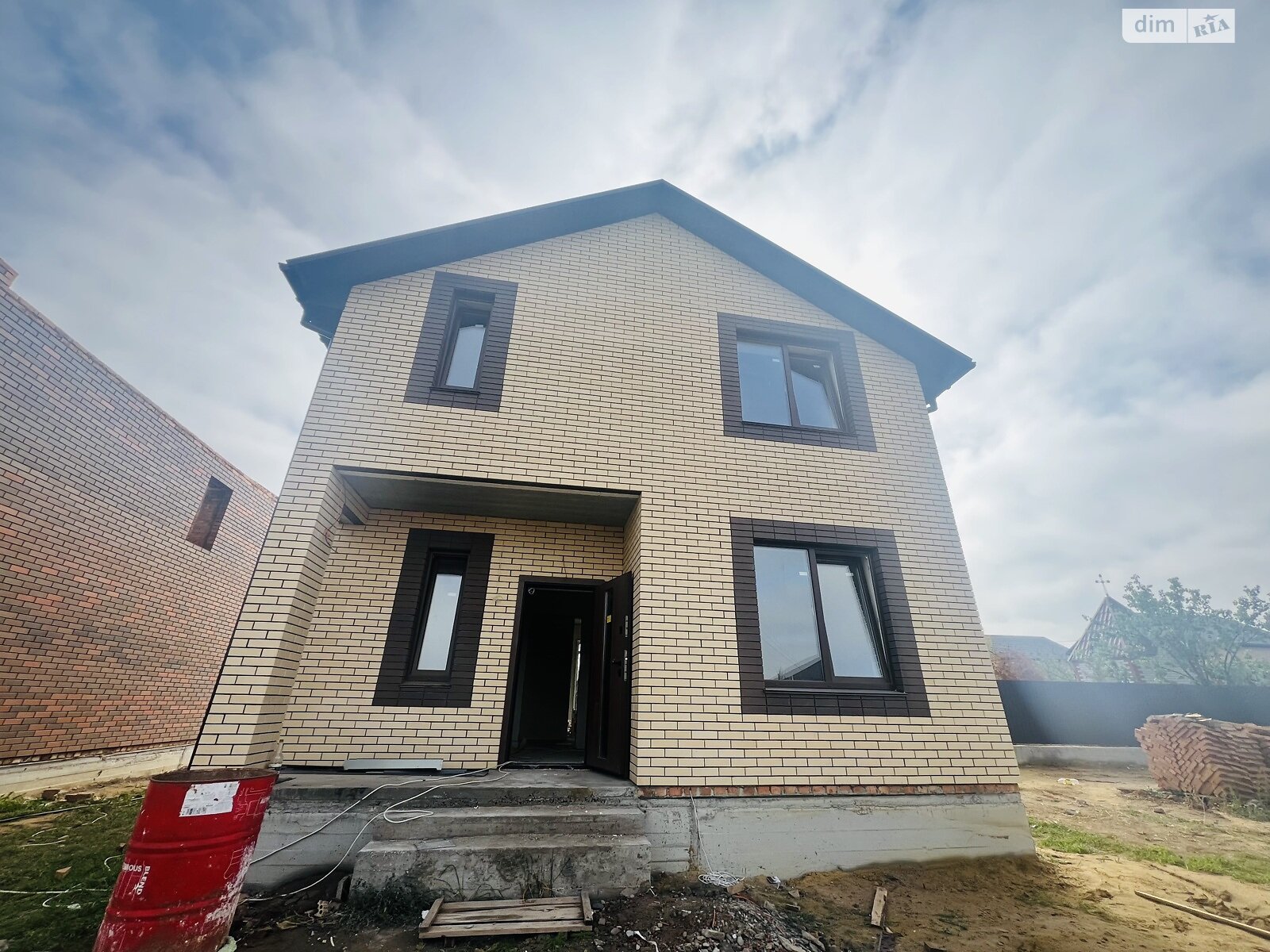 двухэтажный дом, 120 кв. м, кирпич. Продажа в Виннице район Старый город фото 1 двухэтажный дом, 120 кв. м, кирпич. Продажа в Виннице район Старый город фото 1