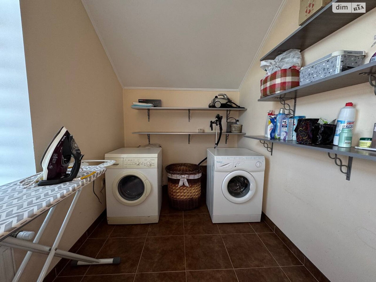 двухэтажный дом с балконом, 300 кв. м, кирпич. Продажа в Виннице район Старый город фото 1