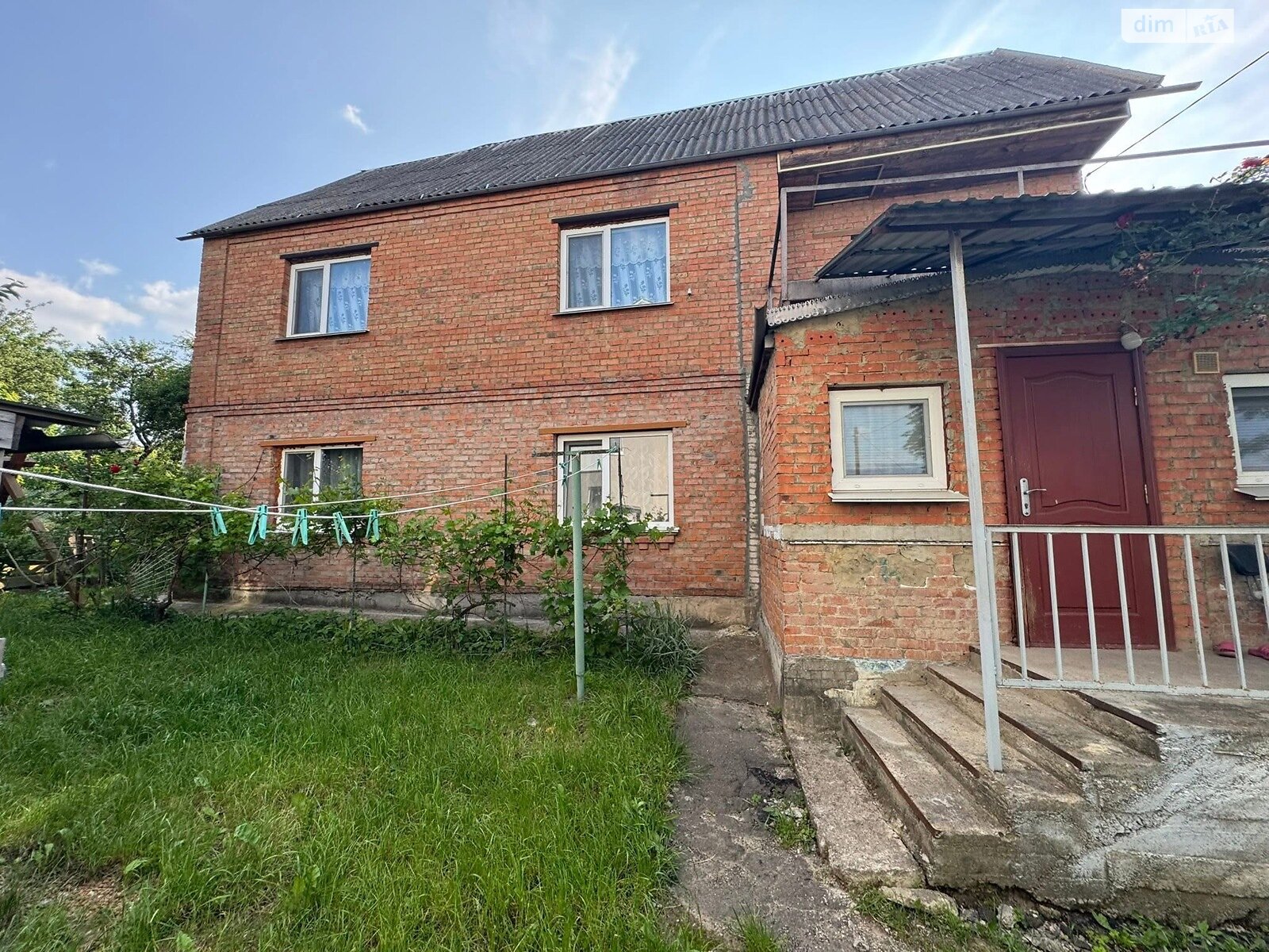 двухэтажный дом с отоплением, 110 кв. м, кирпич. Продажа в Виннице район Старый город фото 1 двухэтажный дом с отоплением, 110 кв. м, кирпич. Продажа в Виннице район Старый город фото 1