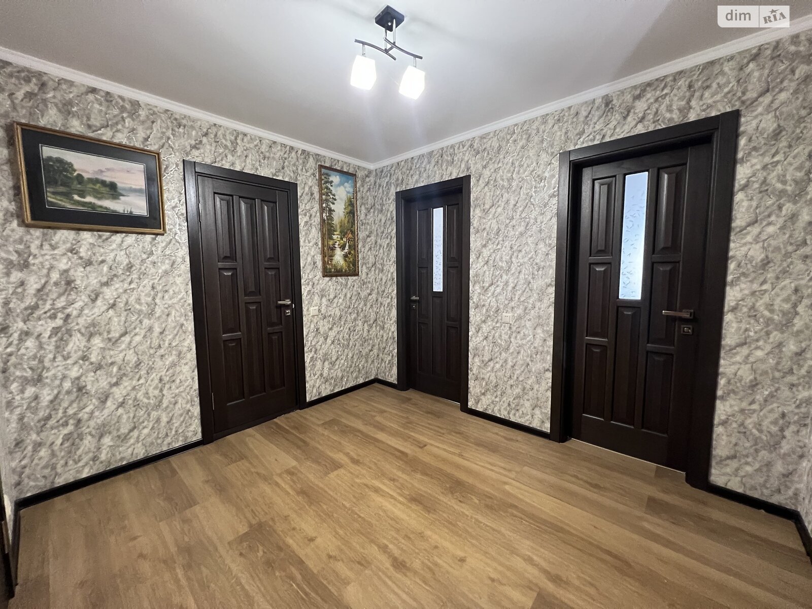 двоповерховий будинок з верандою, 144 кв. м, кирпич. Продаж в Вінниці, район Старе місто фото 1 двоповерховий будинок з верандою, 144 кв. м, кирпич. Продаж в Вінниці, район Старе місто фото 1